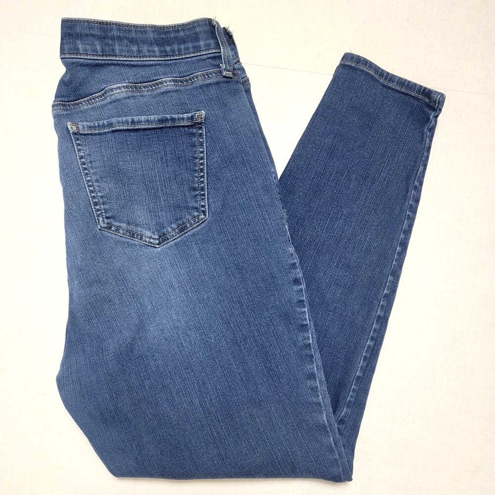 Torrid Sky High Skinny Jeans SZ 16